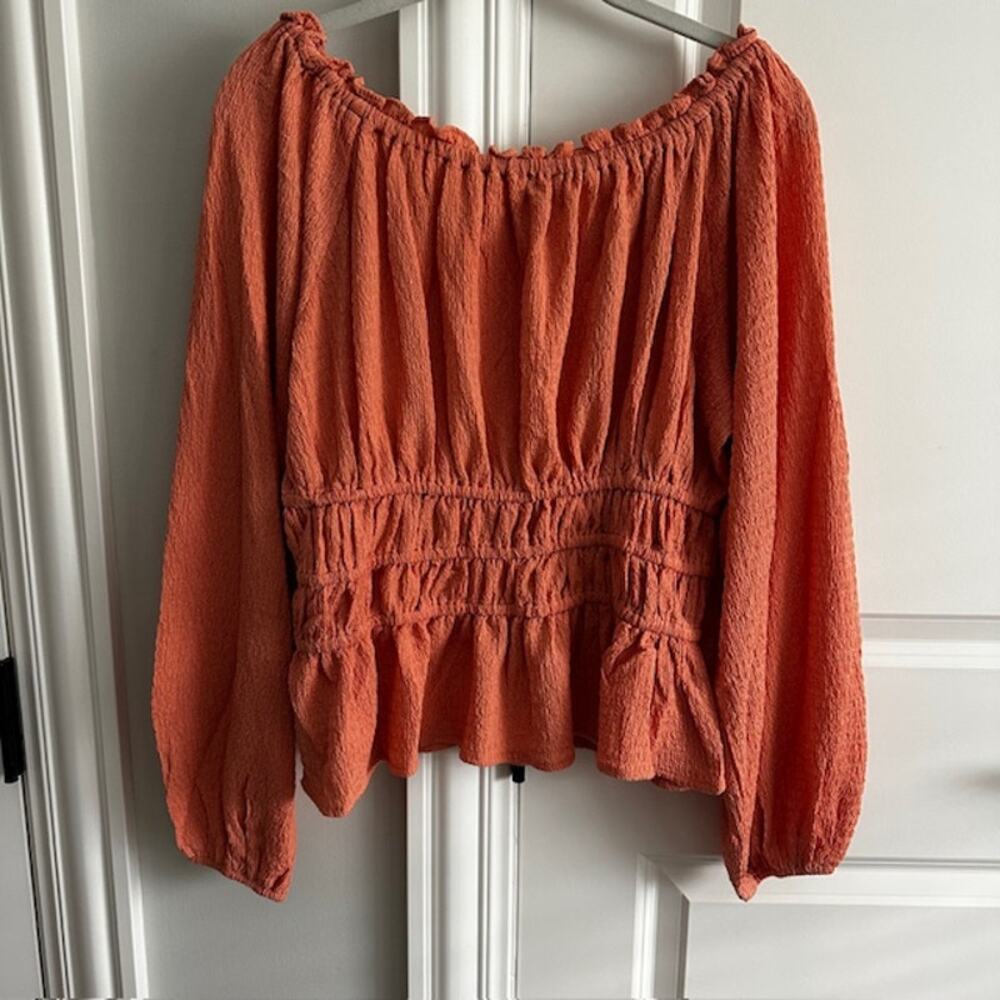 Easel NWT Coral Gauze Textured Boho Top Medium - Picture 6 of 9